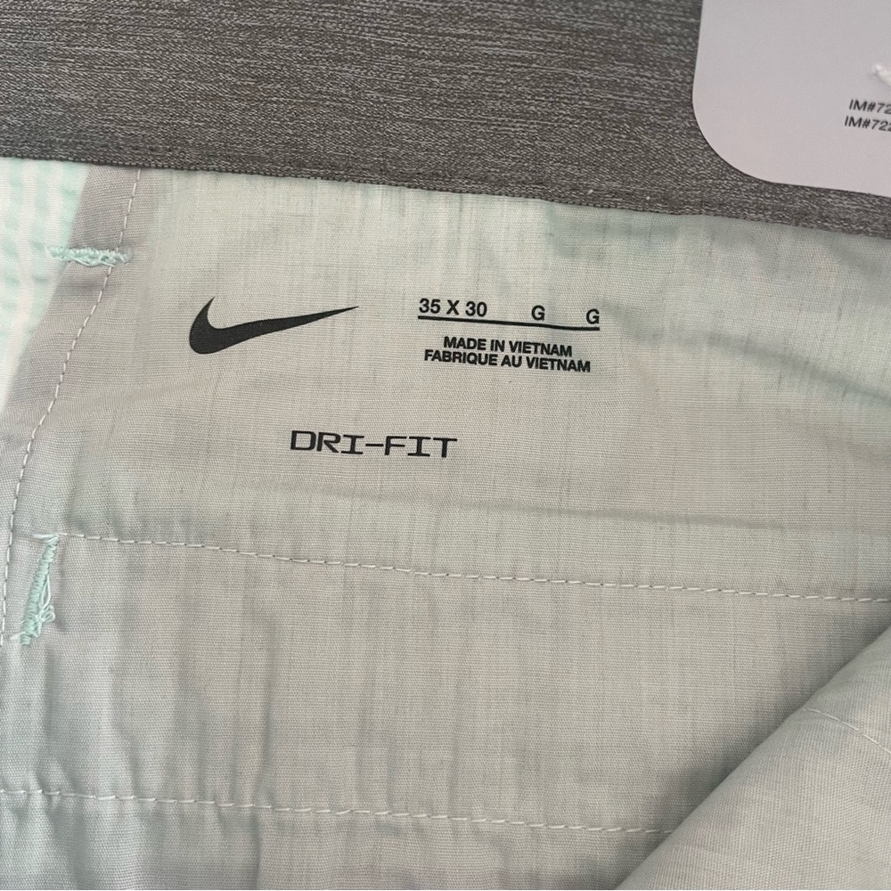 New Men's 35 X 30 Nike Seersucker Chino Golf Standard Fit Pants UPF 40+ NWT - Picture 7 of 11